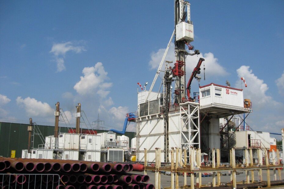 Oil and Gas Accounting Improves Efficiency