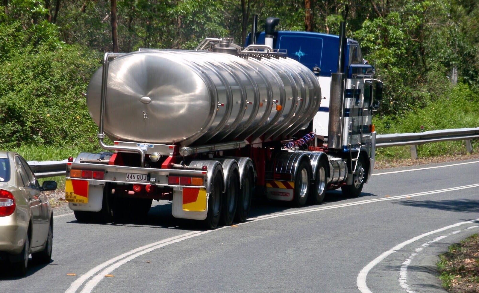 Reliable Services to Rent Water Trucks