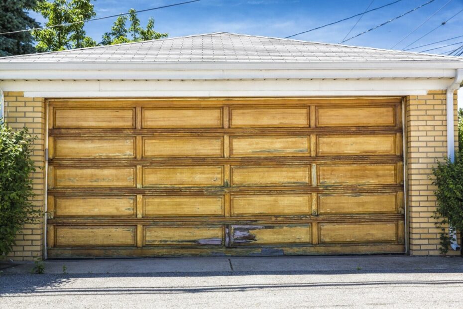 Right Door for Your Home Garage